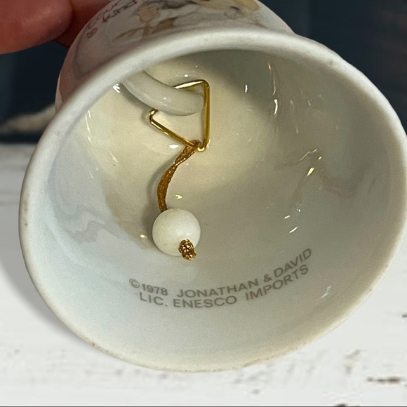 PRECIOUS Moments 1978 Love is Kind Porcelain Bell - Picture 5 of 7